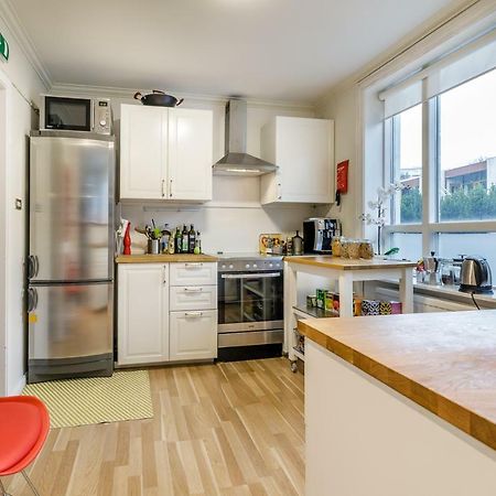 Glad'S Guesthouse Reykjavík Eksteriør billede